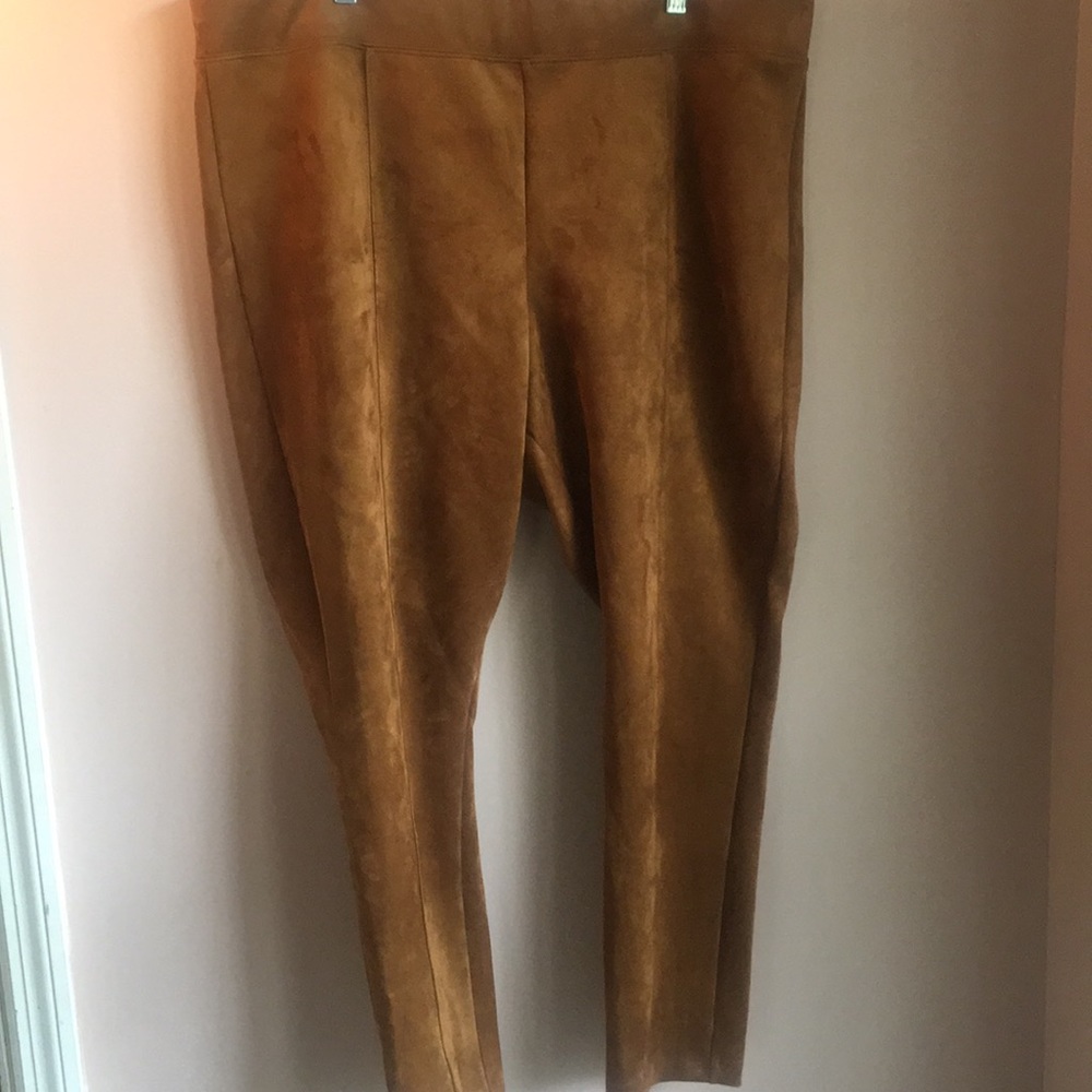Old Navy NEVER WORN Velour Pants